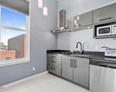 301 S El Paso Street - Photo Thumbnail 12