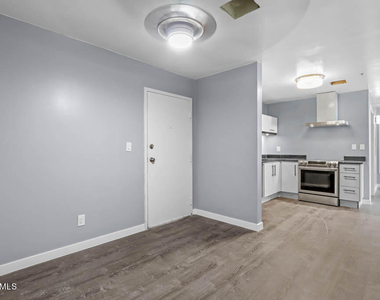 301 S El Paso Street - Photo Thumbnail 35