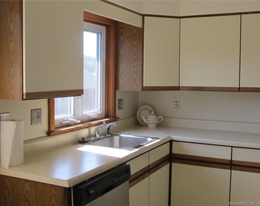 34 Brightwater Road - Photo Thumbnail 1