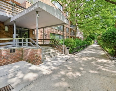 400 Central Park West - Photo Thumbnail 9