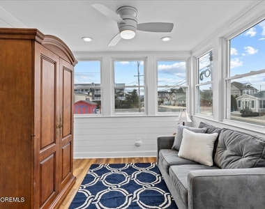 51 3rd Avenue - Photo Thumbnail 14