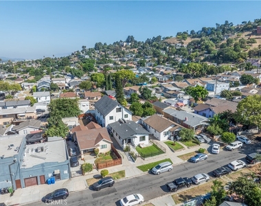 3115 Arvia Street - Photo Thumbnail 25
