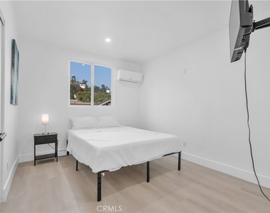3115 Arvia Street - Photo Thumbnail 23