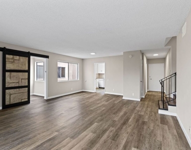 1538 Stanford Street - Photo Thumbnail 20