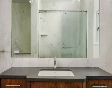 1302 Sweetzer Avenue - Photo Thumbnail 21