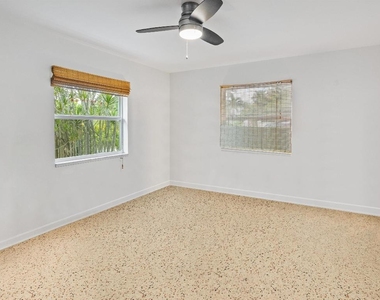 202 32nd Street - Photo Thumbnail 14