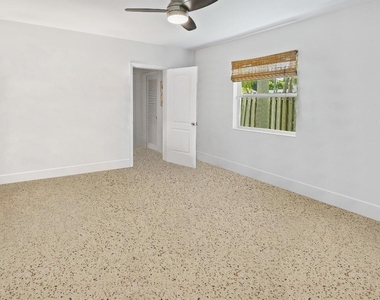 202 32nd Street - Photo Thumbnail 16