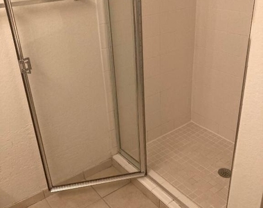 3018 Alcazar Place - Photo Thumbnail 19