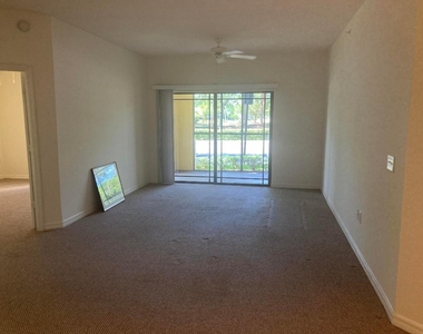 3018 Alcazar Place - Photo Thumbnail 26