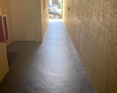 3018 Alcazar Place - Photo Thumbnail 18