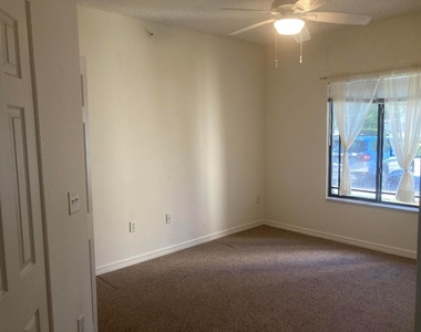 3018 Alcazar Place - Photo Thumbnail 32