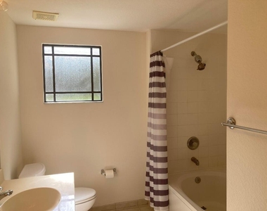 3018 Alcazar Place - Photo Thumbnail 39