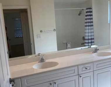 3018 Alcazar Place - Photo Thumbnail 37