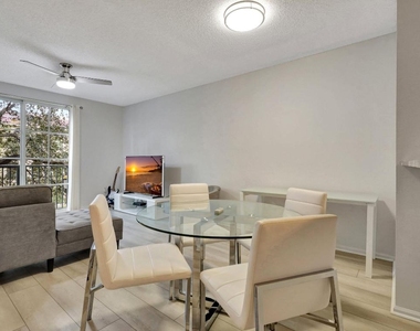 630 S Sapodilla Avenue - Photo Thumbnail 1