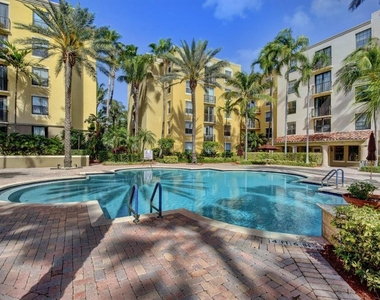 630 S Sapodilla Avenue - Photo Thumbnail 30