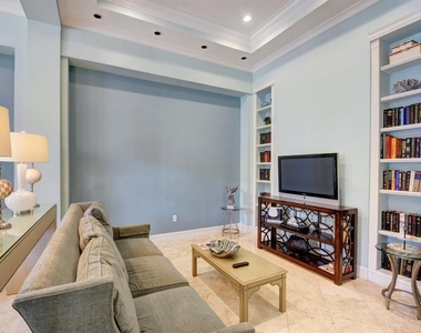 630 S Sapodilla Avenue - Photo Thumbnail 39