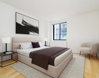 West 53rd Street - Photo Thumbnail 2