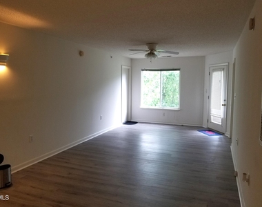 1341 Crab Orchard Drive - Photo Thumbnail 1