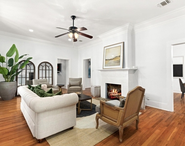 110 E Craig Pl - Photo Thumbnail 1