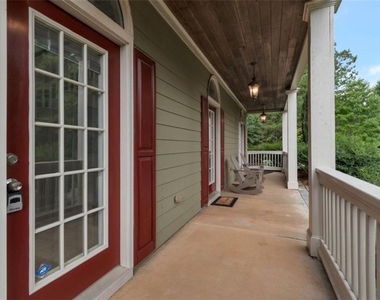 100 Hardwood Lane - Photo Thumbnail 21