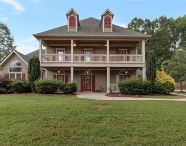 100 Hardwood Lane - Photo Thumbnail 1