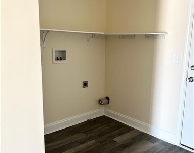 129 Ronald Pride Boulevard - Photo Thumbnail 4