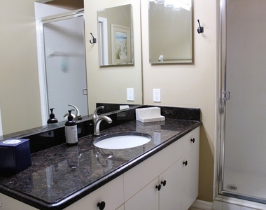 16685 Lake Circle Drive - Photo Thumbnail 16