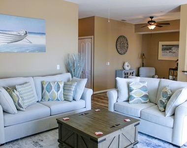16685 Lake Circle Drive - Photo Thumbnail 6
