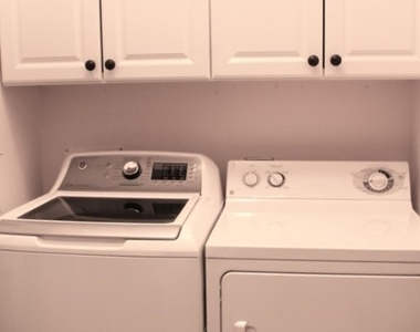 16685 Lake Circle Drive - Photo Thumbnail 18