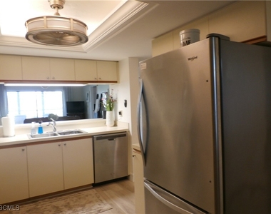 16470 Kelly Cove Drive - Photo Thumbnail 3