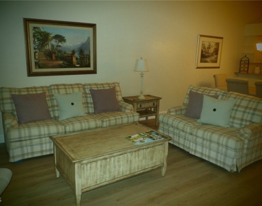 16301 Kelly Woods Drive - Photo Thumbnail 7