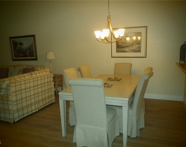 16301 Kelly Woods Drive - Photo Thumbnail 6