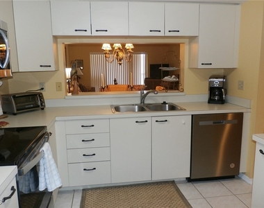 12150 Kelly Sands Way - Photo Thumbnail 3
