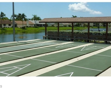 11300 Caravel Circle - Photo Thumbnail 5