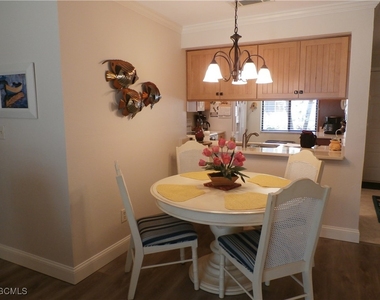 11140 Caravel Circle - Photo Thumbnail 10