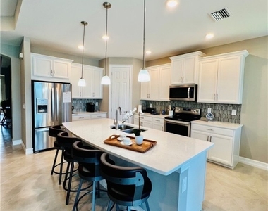 14715 Kelson Circle - Photo Thumbnail 16
