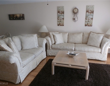 12150 Kelly Sands Way - Photo Thumbnail 7