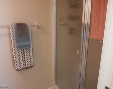 12150 Kelly Sands Way - Photo Thumbnail 15