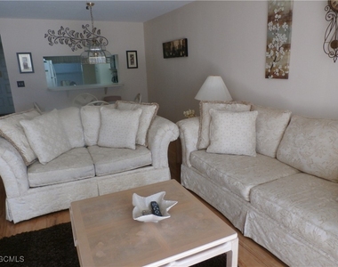 12150 Kelly Sands Way - Photo Thumbnail 8