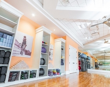 8340 Mystic Greens Way - Photo Thumbnail 39