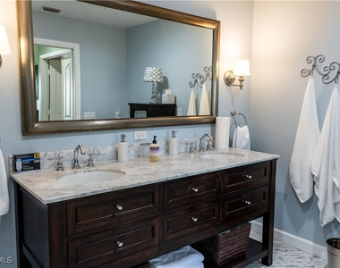 8340 Mystic Greens Way - Photo Thumbnail 24