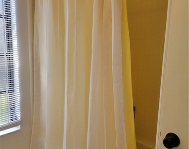 735 High Pines Drive - Photo Thumbnail 3