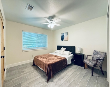 3936 Wagon Road - Photo Thumbnail 29