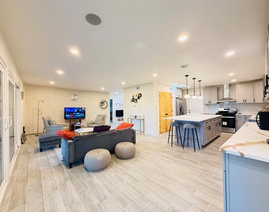 3936 Wagon Road - Photo Thumbnail 11