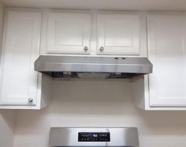 5644 Birchmont Drive - Photo Thumbnail 5