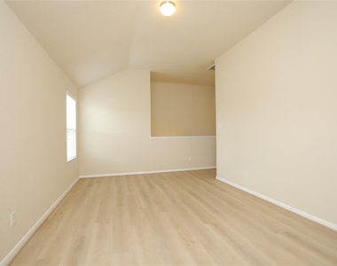 15011 Calico Heights Lane - Photo Thumbnail 23