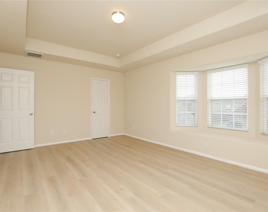 15011 Calico Heights Lane - Photo Thumbnail 25