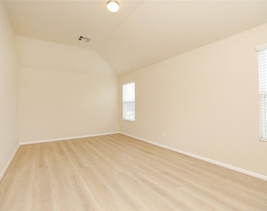 15011 Calico Heights Lane - Photo Thumbnail 22