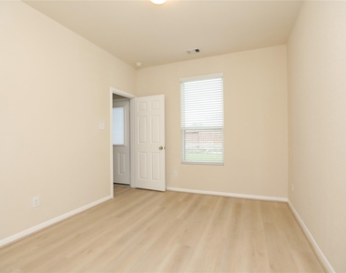 15011 Calico Heights Lane - Photo Thumbnail 20
