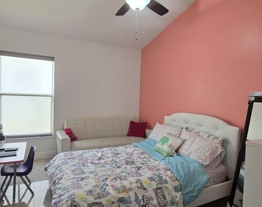 500 Highgate Park Boulevard - Photo Thumbnail 16